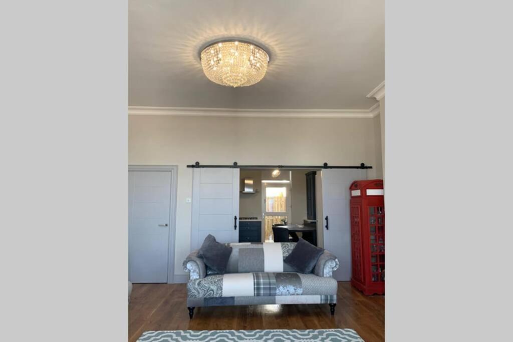 Are You Looking For A Big Piece Of Heaven? Warrenpoint Eksteriør billede