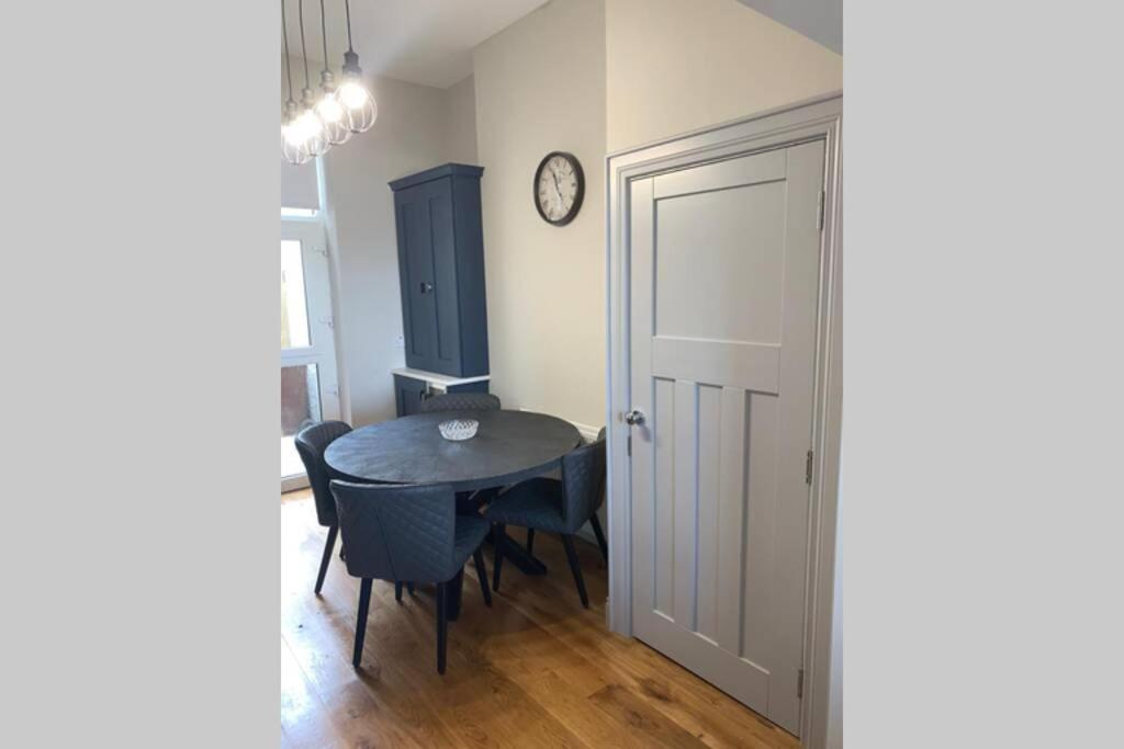 Are You Looking For A Big Piece Of Heaven? Warrenpoint Eksteriør billede